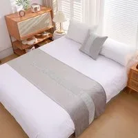 Diamond-Pattern Velvet Bed Runner Elegance with Subtle Texture