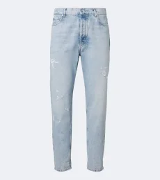 Distressed straight jeans