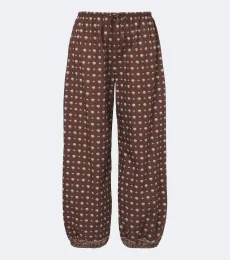 Dôen Pantalon fuselé Yarrow en coton à imprimé Dôen Pantalon fuselé Yarrow en coton à imprimé