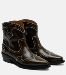 Embroidered cowboy boots Embroidered cowboy boots