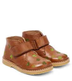 Embroidered leather boots Embroidered leather boots