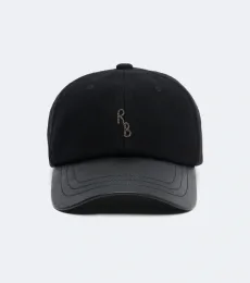 Embroidered wool baseball cap Embroidered wool baseball cap