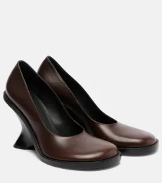 Escarpins compensées 95 en cuir