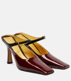 Escarpins Mary Jane en cuir verni Escarpins Mary Jane en cuir verni