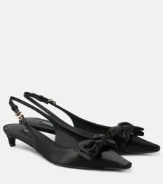 Escarpins slingback en satin à nœud Escarpins slingback en satin à nœud