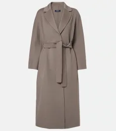 Esturia virgin wool coat Esturia virgin wool coat