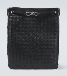 Flat Andiamo Intrecciato leather messenger bag Flat Andiamo Intrecciato leather messenger bag