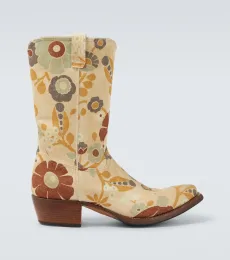 Floral canvas cowboy boots Floral canvas cowboy boots