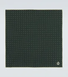 Foulard en soie à pois Foulard en soie à pois