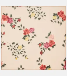 Foulard en soie mélangée à fleurs Foulard en soie mélangée à fleurs