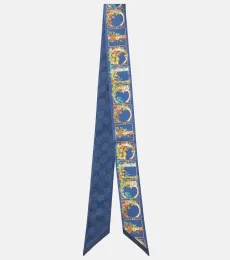 Foulard GG imprimé en soie à fleurs Foulard GG imprimé en soie à fleurs