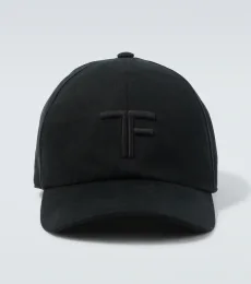 Gorra de algodón con logo bordado Gorra de algodón con logo bordado