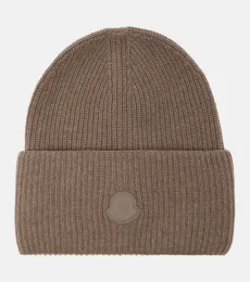 Gorro acanalado de lana y cachemir Gorro acanalado de lana y cachemir