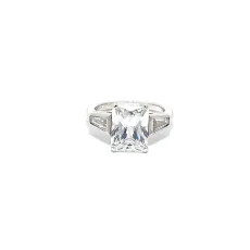 Grace Kelly Inspired Engagement Ring Grace Kelly Inspired Engagement Ring