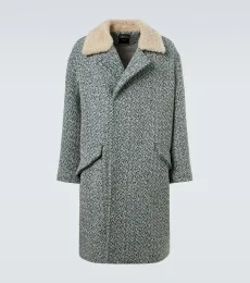 Herringbone wool and cashmere coat Herringbone wool and cashmere coat