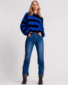 Hooligans Low Waist Relaxed Straight Leg Denim Jeans Denim Jeans - Hooligans Blue Moon Size 24 One Teaspoon Hooligans Low Waist Relaxed Straight Leg Denim Jeans Denim Jeans - Hooligans Blue Moon Size 24 One Teaspoon