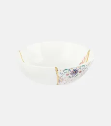 Kintsugi bowl by Marcantonio Raimondi Malerba Kintsugi bowl by Marcantonio Raimondi Malerba
