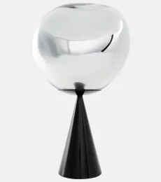 Lampe d'appoint Melt Fat LED en acier inoxydable, prise UNI Lampe d'appoint Melt Fat LED en acier inoxydable, prise UNI