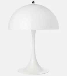 Lampe dappoint Panthella 320 par Verner Panton, prise UNI Lampe dappoint Panthella 320 par Verner Panton, prise UNI