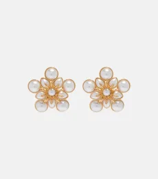 Large faux pearl clip-on earrings Large faux pearl clip-on earrings