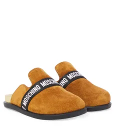 Leather clogs