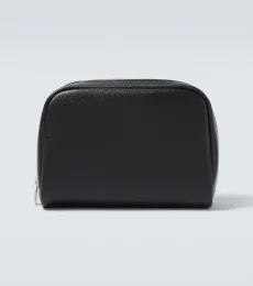 Leather pouch Leather pouch