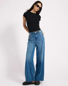 Love Machines High Waist Super Wide Leg Denim Jeans Denim Jeans - Love Machines Pacifica Size 26 One Teaspoon Love Machines High Waist Super Wide Leg Denim Jeans Denim Jeans - Love Machines Pacifica Size 26 One Teaspoon