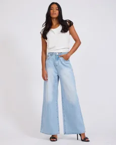 Love Machines Mid Waist Super Wide Leg Heartless Denim Jeans Denim Jeans - Love Machines Blue Size 33 One Teaspoon Love Machines Mid Waist Super Wide Leg Heartless Denim Jeans Denim Jeans - Love Machines Blue Size 33 One Teaspoon