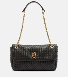 Madison Medium leather shoulder bag Madison Medium leather shoulder bag