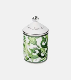 Majolica porcelain scented candle Majolica porcelain scented candle