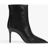 Mary Bootie