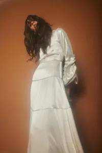 Midi dress with high collar - Off White Midi dress with high collar - Off White