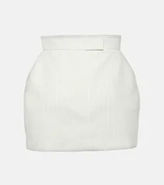 Mini-jupe à taille haute Mini-jupe à taille haute