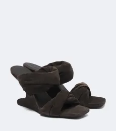 Mules compensées Cantilever en daim Mules compensées Cantilever en daim
