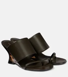 Mules compensées en cuir Mules compensées en cuir
