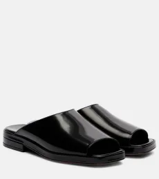 Mules Emi de charol