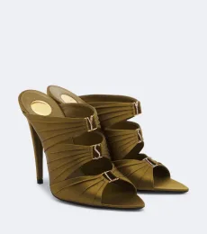 Mules Emilie en crêpe satin à ornements