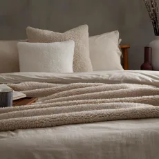 OLANN 130X180 THROW NATURAL - Natural OLANN 130X180 THROW NATURAL - Natural