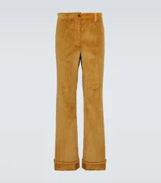 Pantalon flare en velours côtelé Pantalon flare en velours côtelé