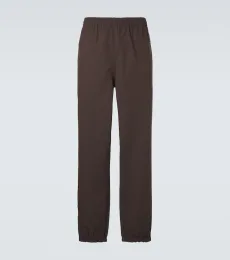 Pantalon fuselé en sergé de coton