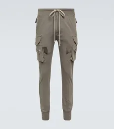Pantalones cargo Mastodon de algodón Pantalones cargo Mastodon de algodón