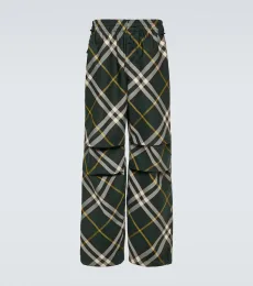 Pantalones de sarga con Burberry Check Pantalones de sarga con Burberry Check