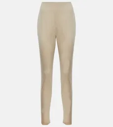 Pantalones slim en mezcla de algodón Pantalones slim en mezcla de algodón