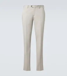 Pantalones slim en mezcla de algodón Pantalones slim en mezcla de algodón