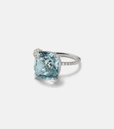 Peekaboo 18kt white gold ring with aquamarine and diamonds Peekaboo 18kt white gold ring with aquamarine and diamonds