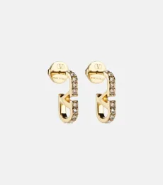 Pendientes VLogo Signature adornados con Swarovski Pendientes VLogo Signature adornados con Swarovski