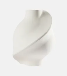 Pirout ceramic vase