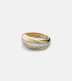 Pistachio 10kt gold ring with diamonds Pistachio 10kt gold ring with diamonds