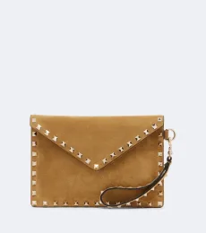 Pochette Rockstud Medium en daim Pochette Rockstud Medium en daim