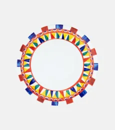 Porcelain charger plate Porcelain charger plate